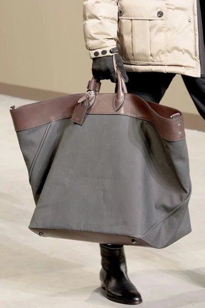 Look 26
